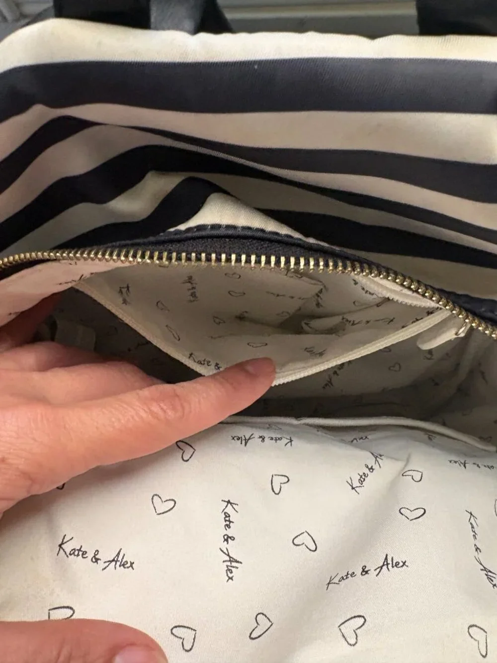 🛍️Kate & Alex Cuffaro Striped Nylon Backpack Black White